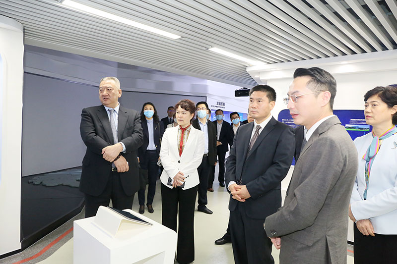 IMGL7723web.jpg IMGL7723web.jpg